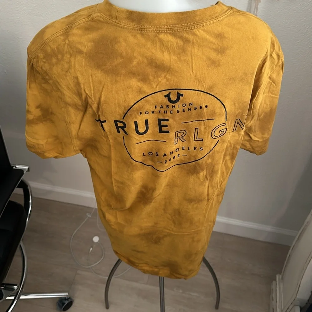 True Religion shirt